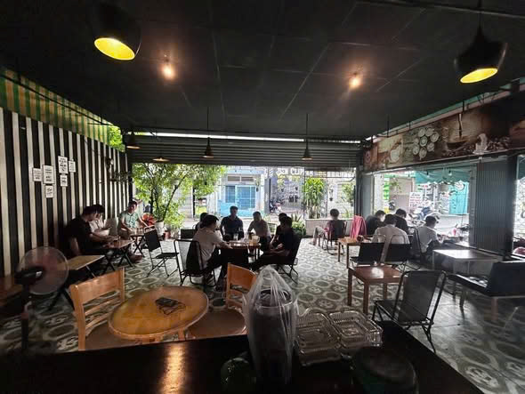 Sang quán cafe góc 2 mặt tiền – vị trí vàng tại gò vấp, TP.HCM