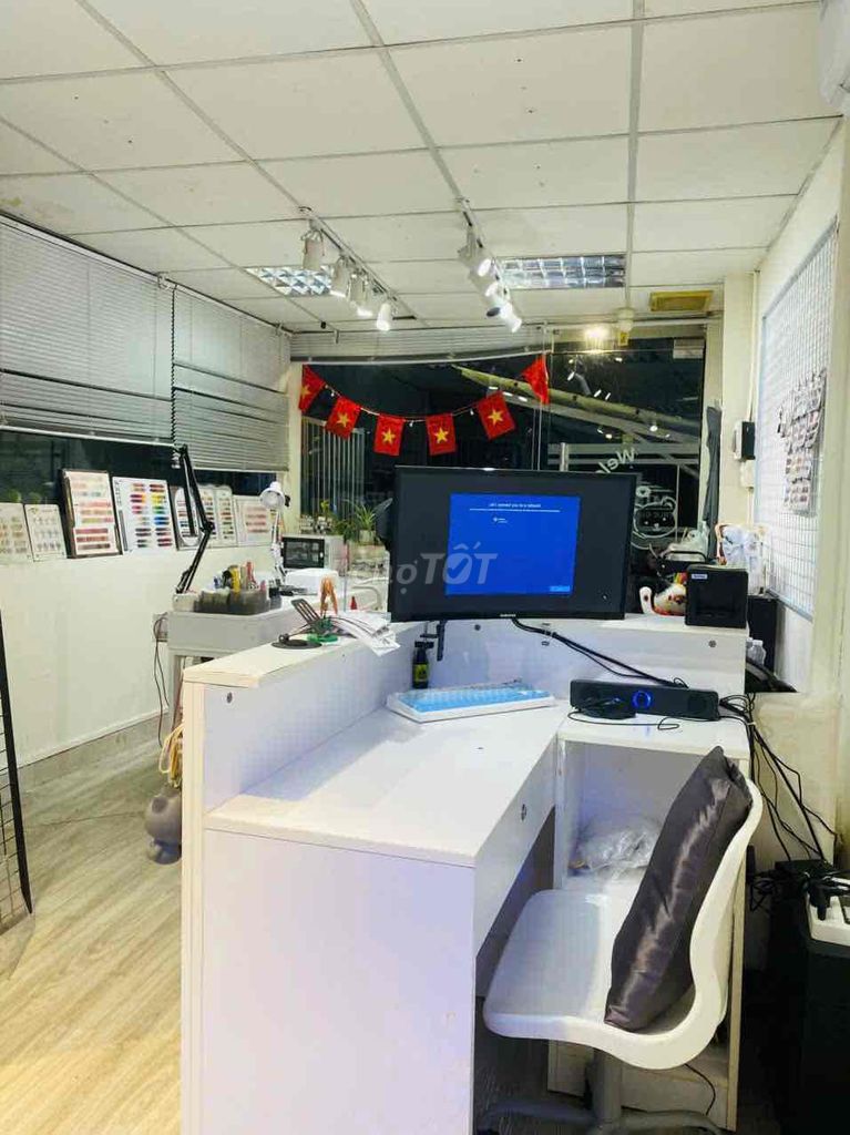 Sang nhượng tiệm nail mi gội – ảnh 3