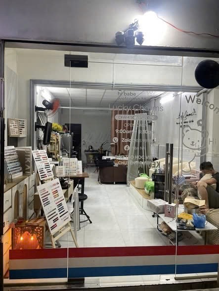 Chính chủ sang tiệm nails tóc gội – vị trí đẹp bình tân