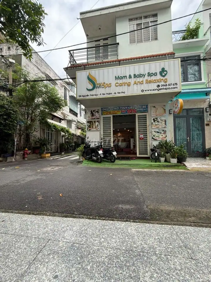Cần sang nhượng mặt bằng KD spa & dịch vụ bơi cho bé – quận Tân Phú